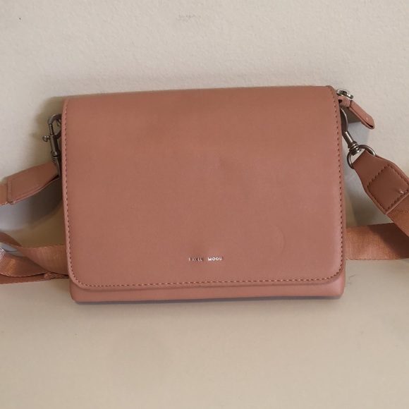 Pixie Mood Handbags - Pixie Mood pink crossbody purse.